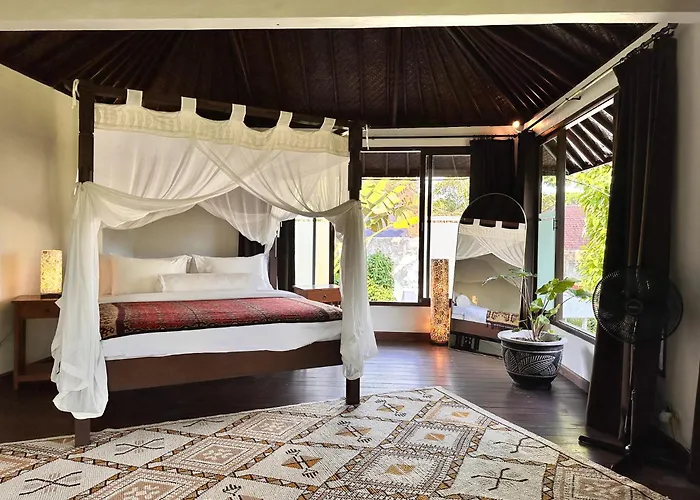 Shiva Peaceful Garden Loft Walk To Alchemy Yoga * Ubud