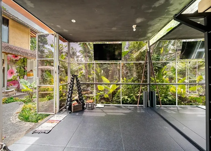 Shiva Peaceful Garden Loft Walk To Alchemy Yoga Villa Ubud