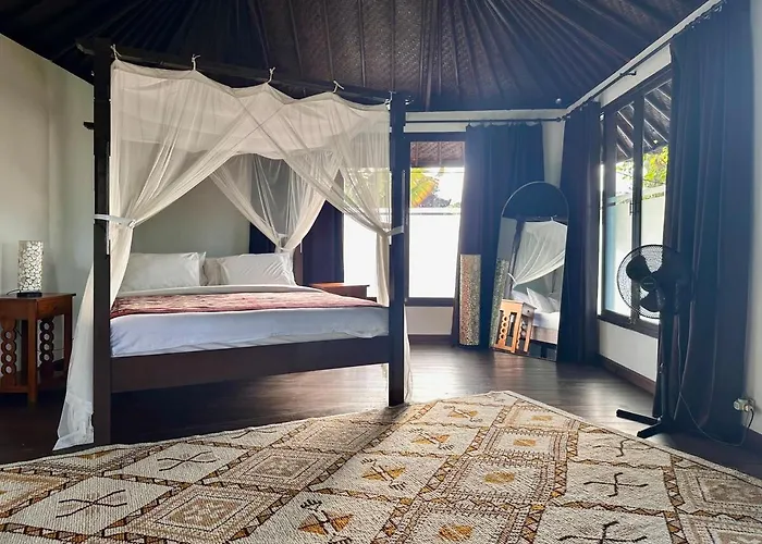 Shiva Peaceful Garden Loft Walk To Alchemy Yoga * Ubud
