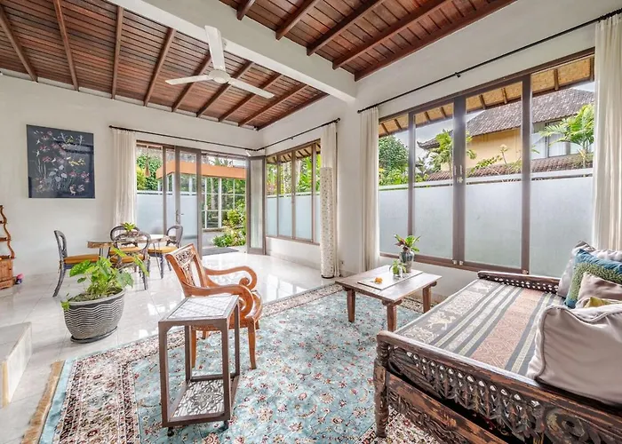 Villa Shiva Peaceful Garden Loft Walk To Alchemy Yoga Ubud